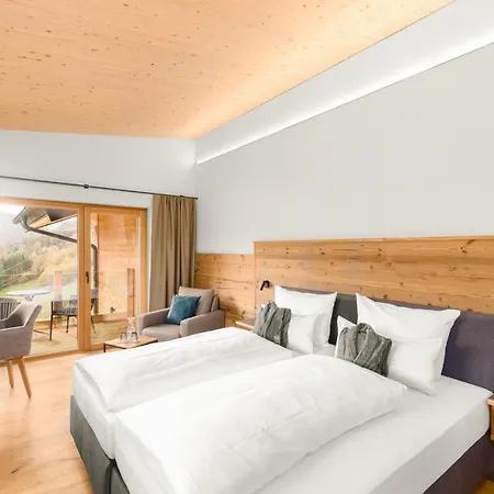 Hotel Bergflair 4*